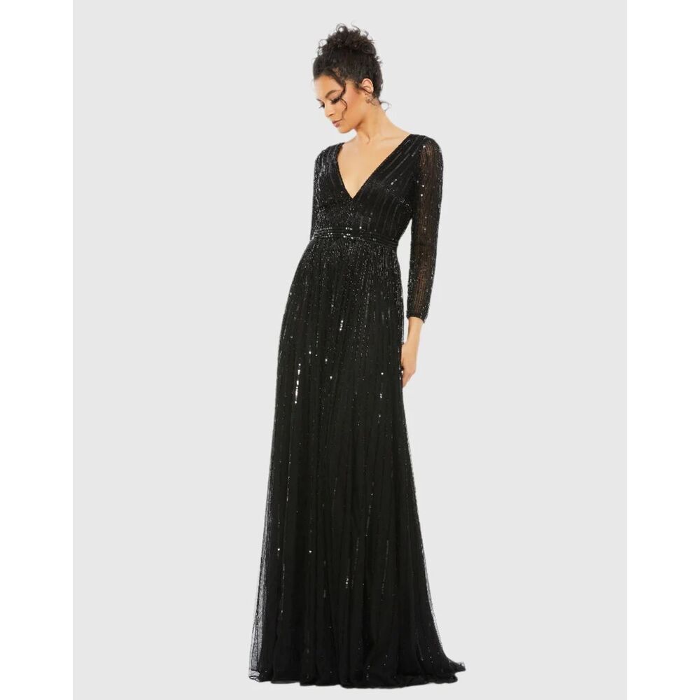 Mac Duggal NWT Sequined V-Neck Illusion Sleeve A-Line Gown in Black Size 10